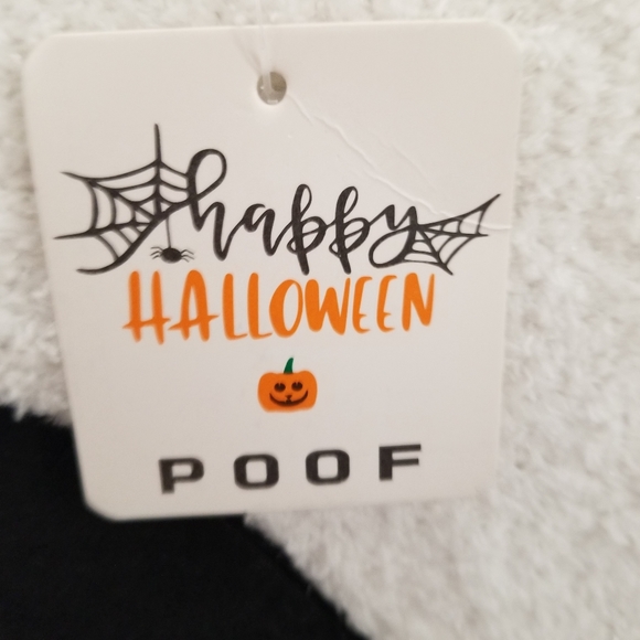 C&C CALIFORNIA Halloween Swatter Halloween Poof S Large White Gnome Sequence NWT - Picture 5 of 8